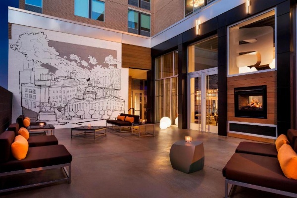 Aloft Columbia Downtown image 15