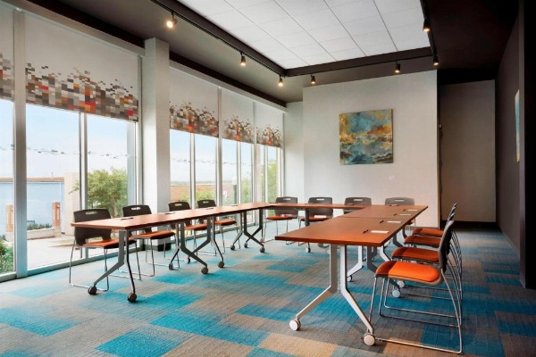 Aloft Columbia Downtown image 17